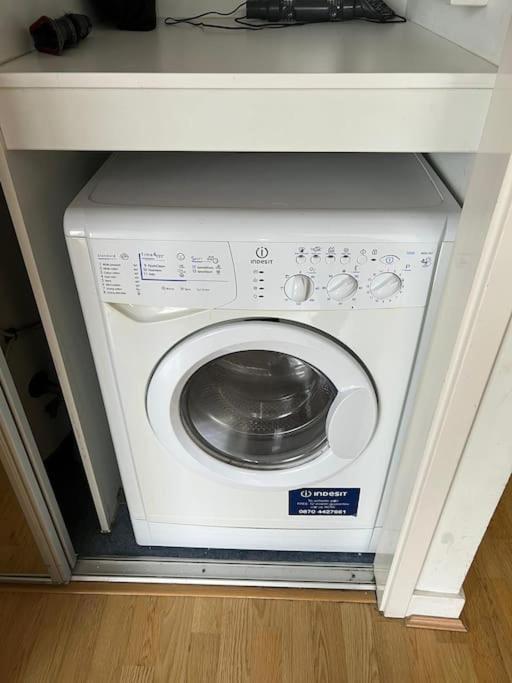 Stunning 2 Bed Flat! Centrally Located In London, Uk! Eksteriør billede