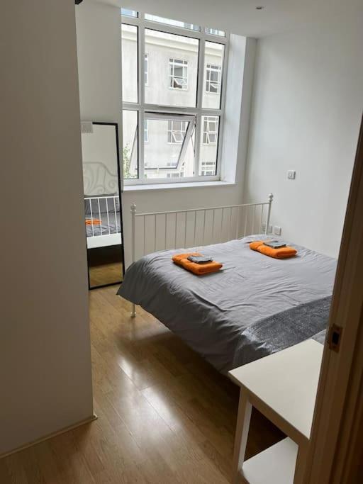 Stunning 2 Bed Flat! Centrally Located In London, Uk! Eksteriør billede