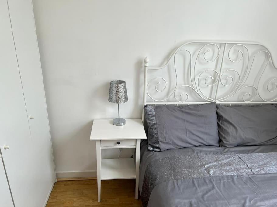 Stunning 2 Bed Flat! Centrally Located In London, Uk! Eksteriør billede